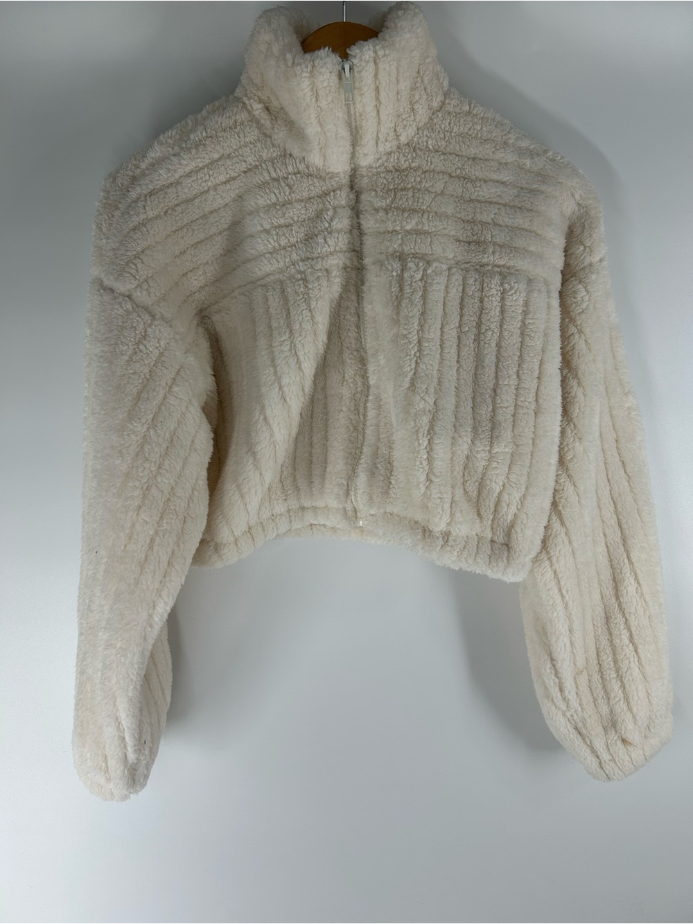 Vestique Cream Plush Fuzzy Zip Jacket XS
